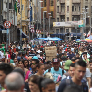 Paulistanos desobedecem as regras